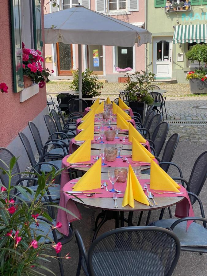 Gasthaus Zum Hirschen ستوفت ام بريسغو المظهر الخارجي الصورة