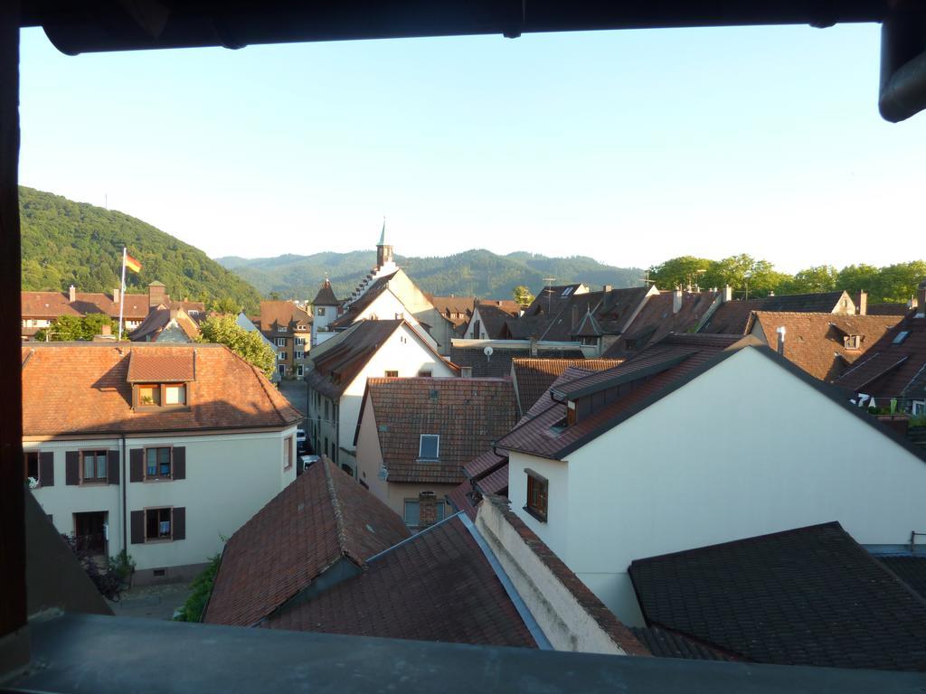 Gasthaus Zum Hirschen ستوفت ام بريسغو المظهر الخارجي الصورة