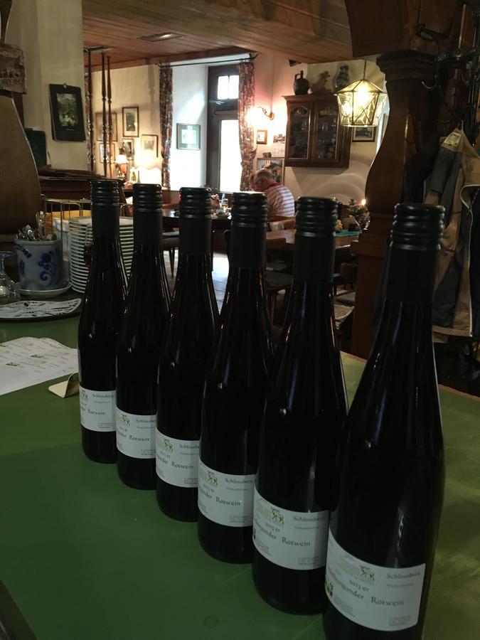 Gasthaus Zum Hirschen ستوفت ام بريسغو المظهر الخارجي الصورة